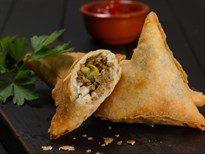 Meat-Samosas