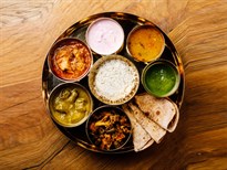 Lovash-Vegetarian-Thali