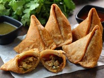 Tandoori-Chicken-Samosas